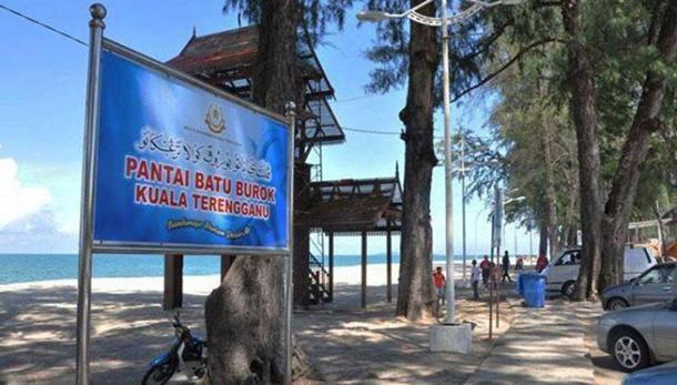 Homestay Kuala Terengganu Rose House Pantai Batu Buruk Extérieur photo