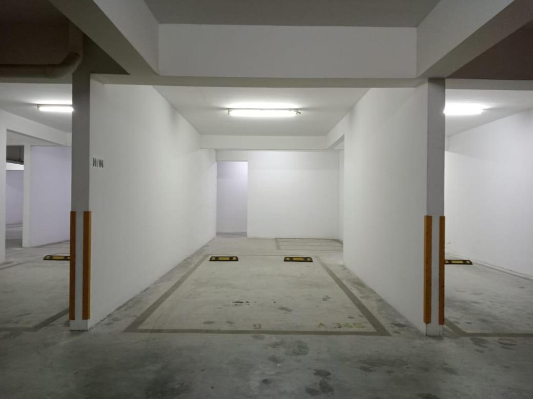 Homestay Kuala Terengganu Rose House Pantai Batu Buruk Extérieur photo