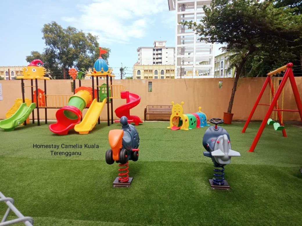 Homestay Kuala Terengganu Rose House Pantai Batu Buruk Extérieur photo